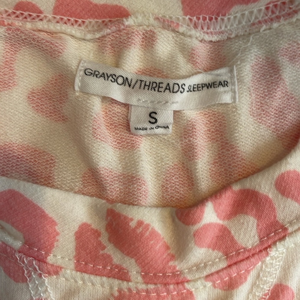Long sleeve short set - Picture 2 of 3